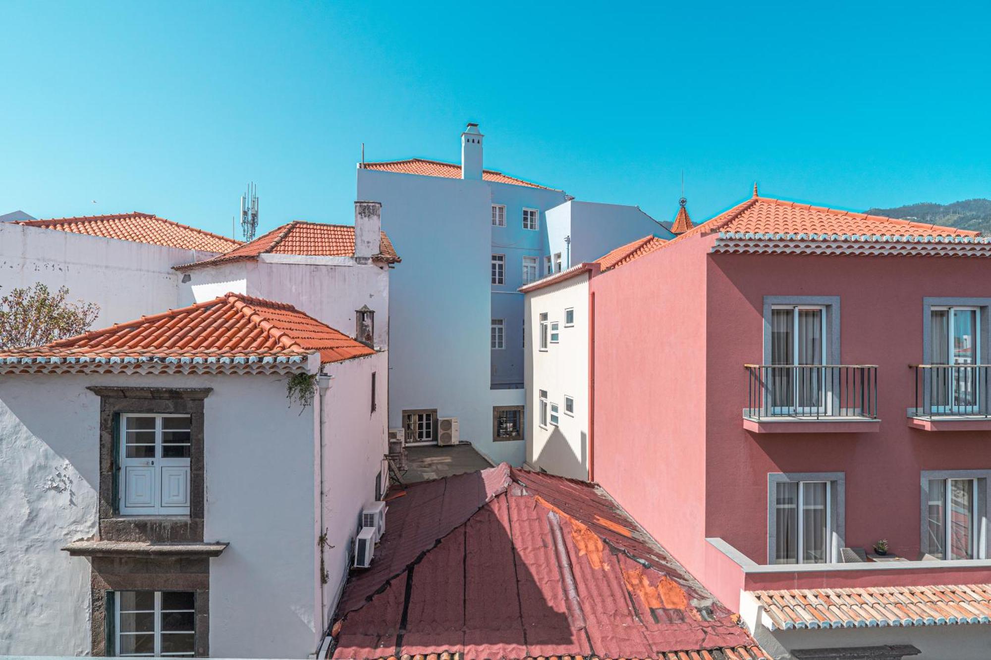 Tanoeiros Apartments 푼샬 외부 사진