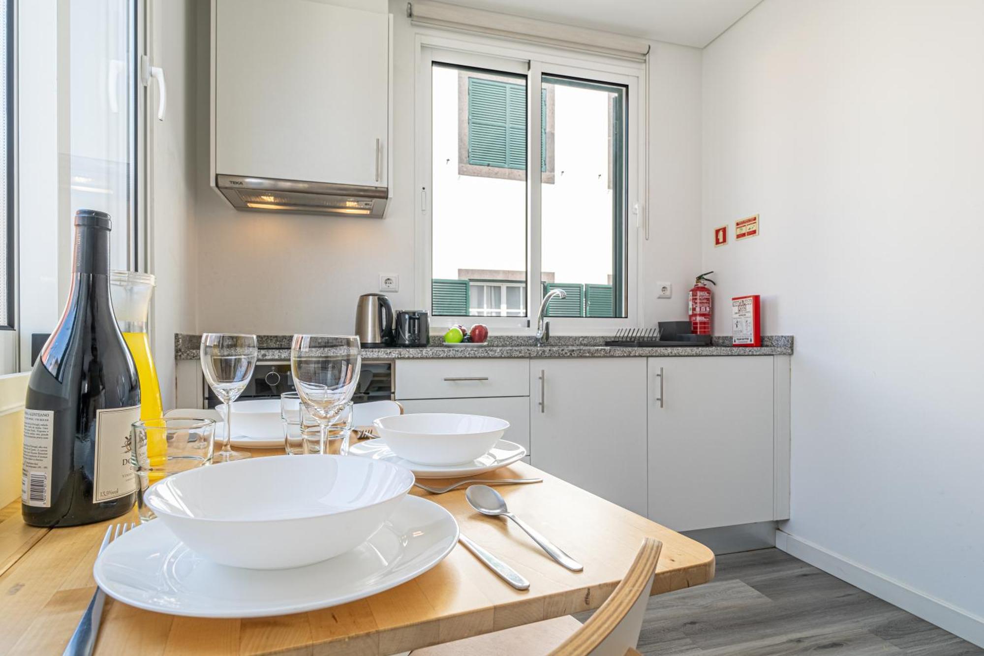 Tanoeiros Apartments 푼샬 외부 사진